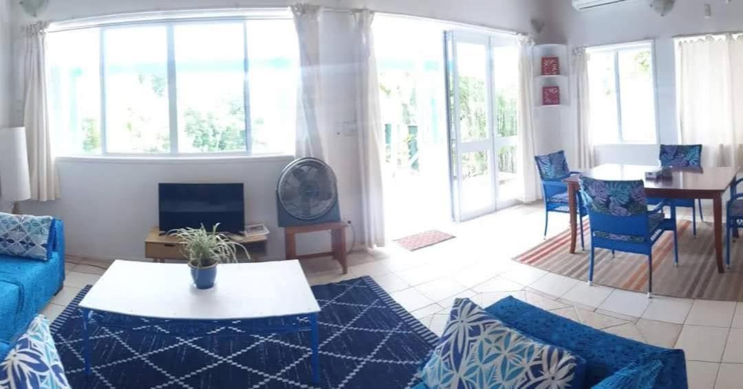 Are Tamareni 2Br Beach Cottage Or River Studio Avarua Rum bild