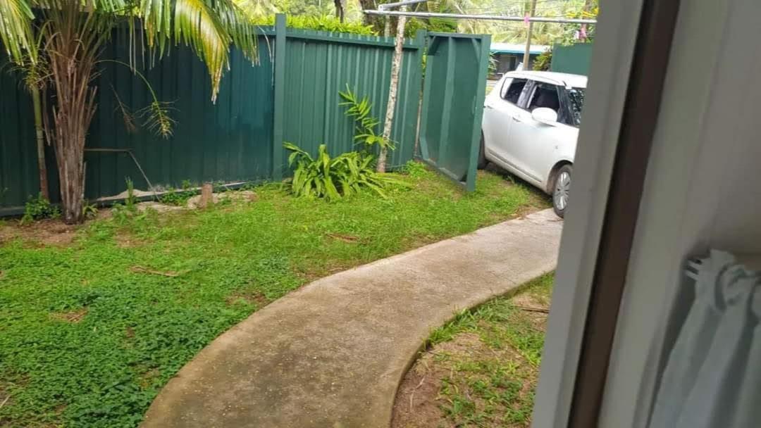 Are Tamareni 2Br Beach Cottage Or River Studio Avarua Rum bild