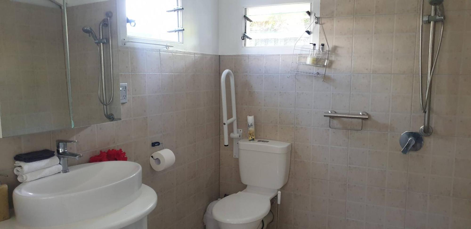Are Tamareni 2Br Beach Cottage Or River Studio Avarua Rum bild